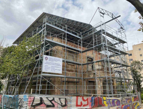 Support works and construction of a protective steel canopy in a masonry building in Athens